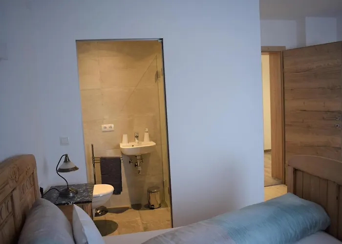 Nagiller 아파트 *